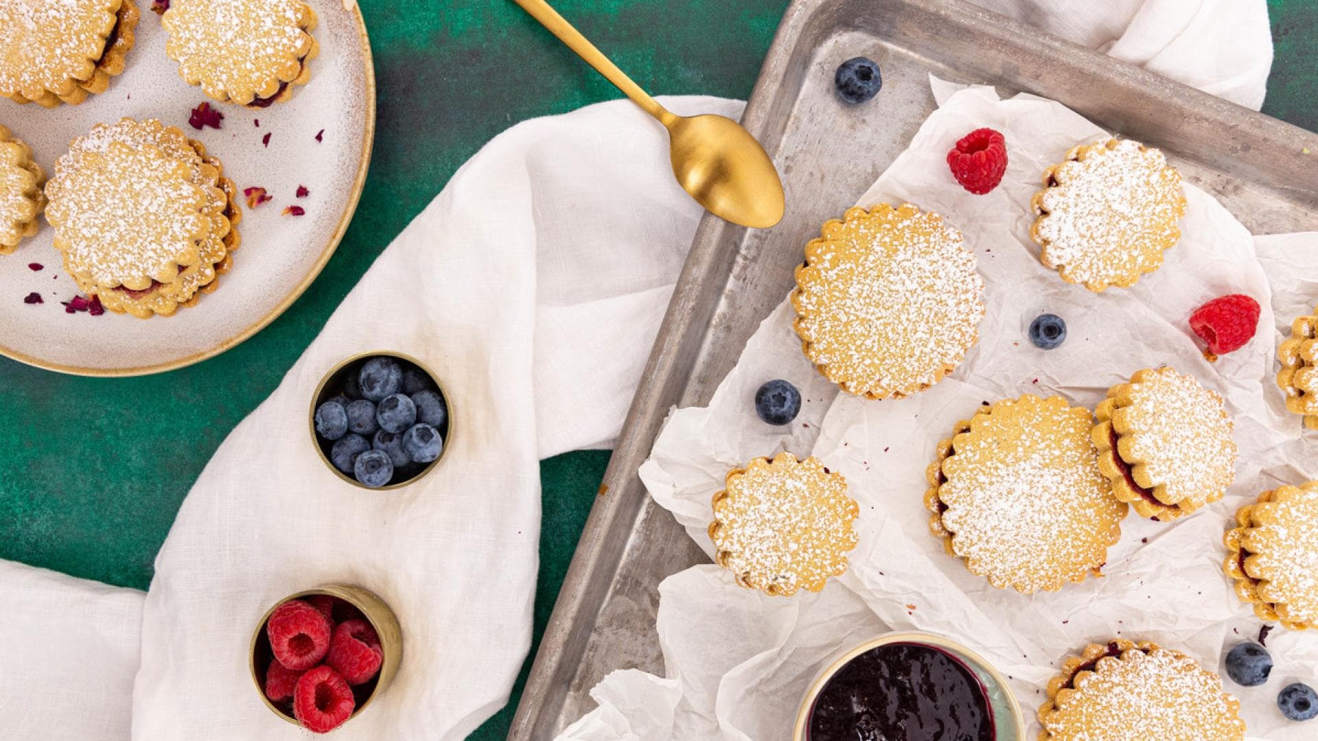 Butterplätzchen mit Punsch-Marzipanfüllung