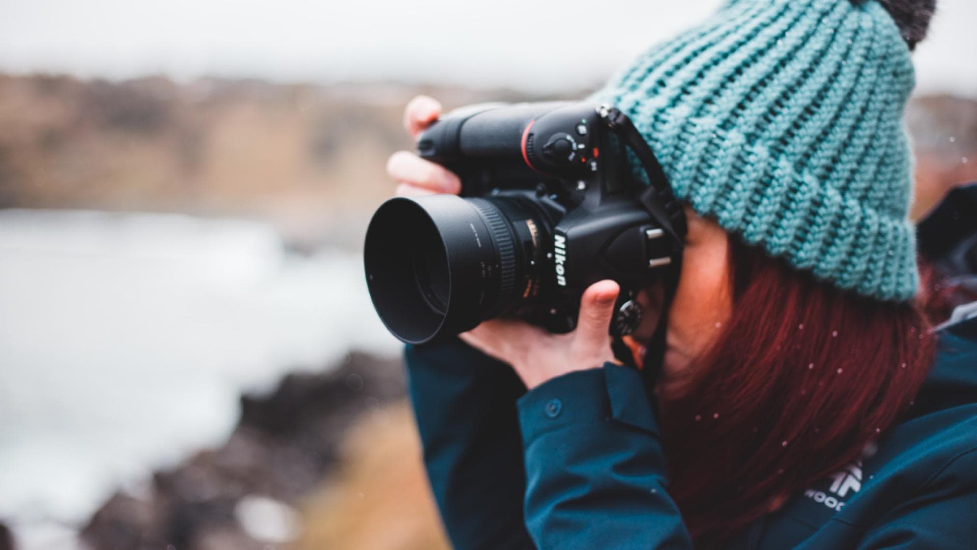 Frau fotografiert
