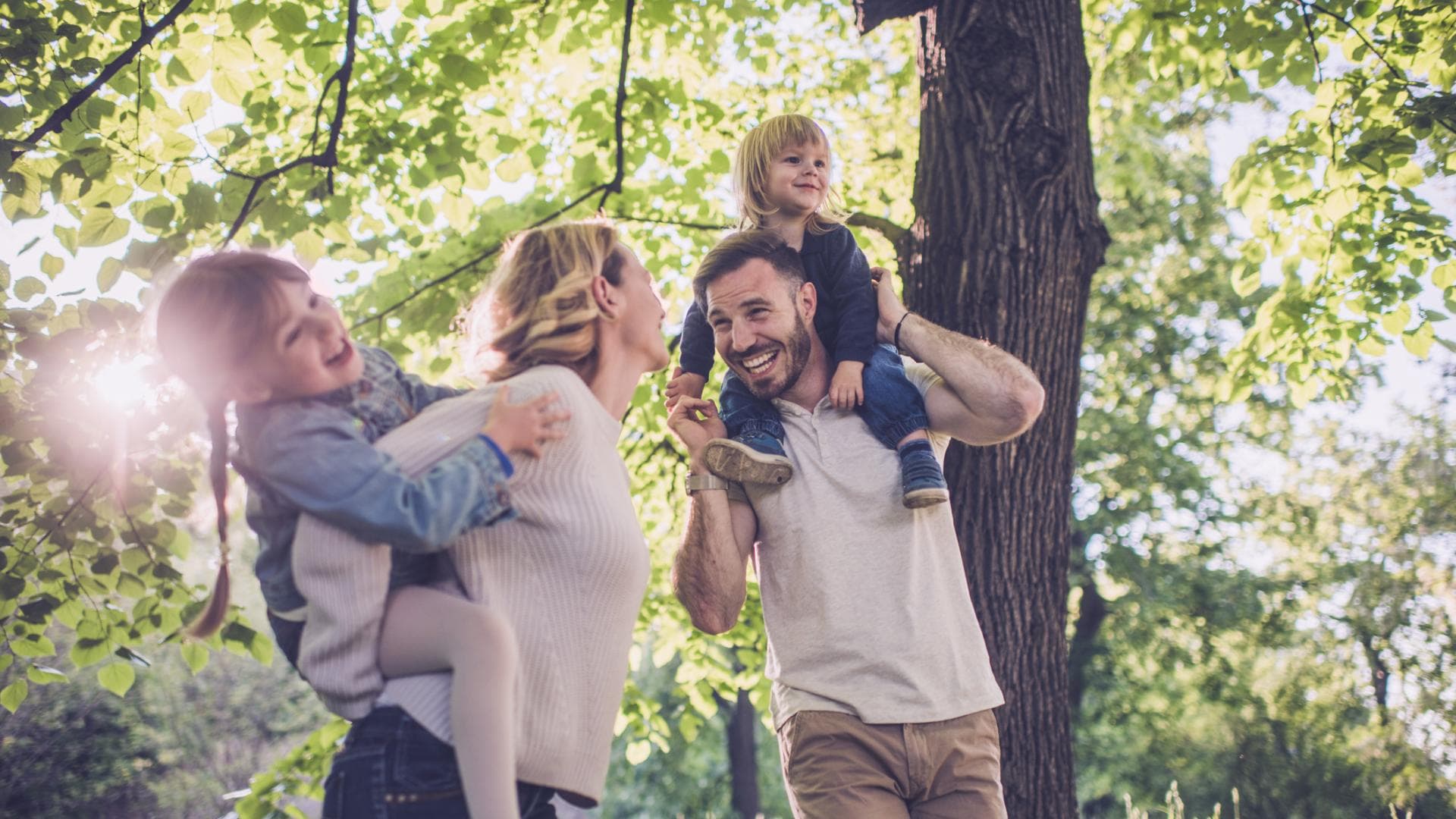 Glückliche Familie