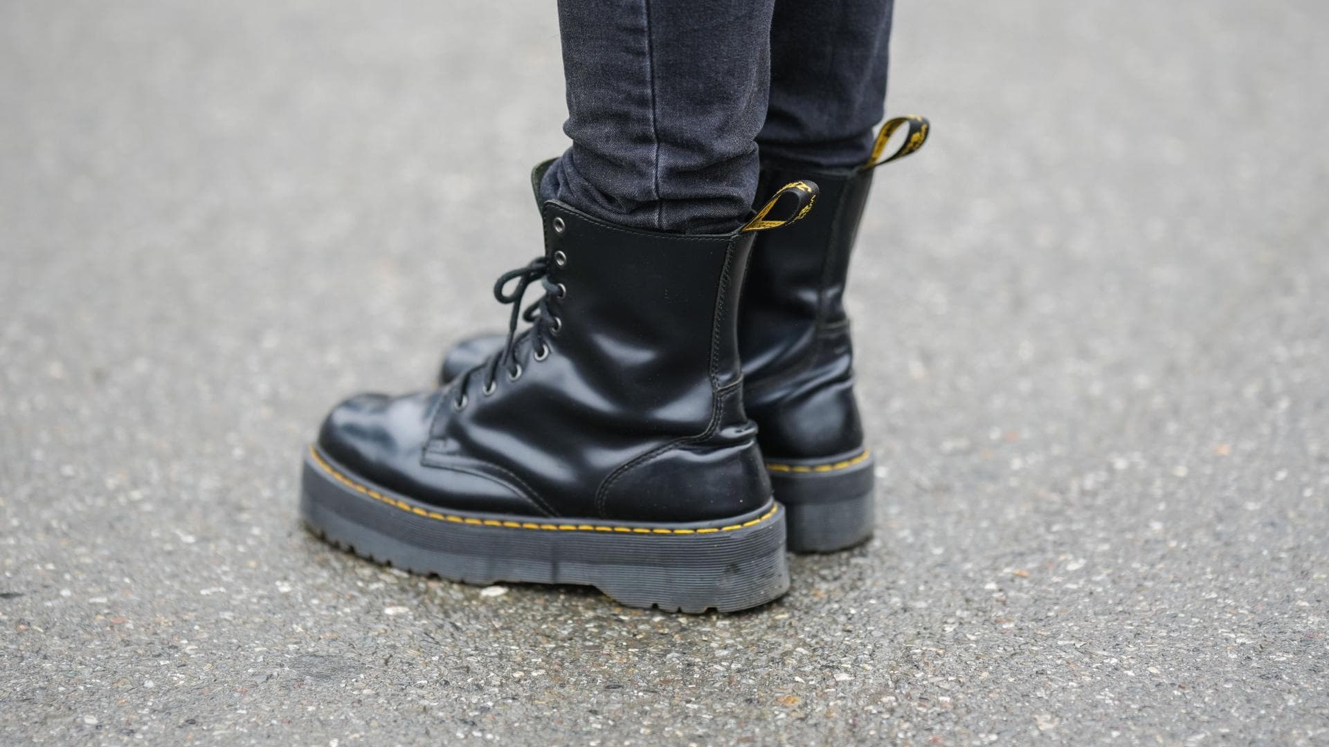 Dr. Martens 