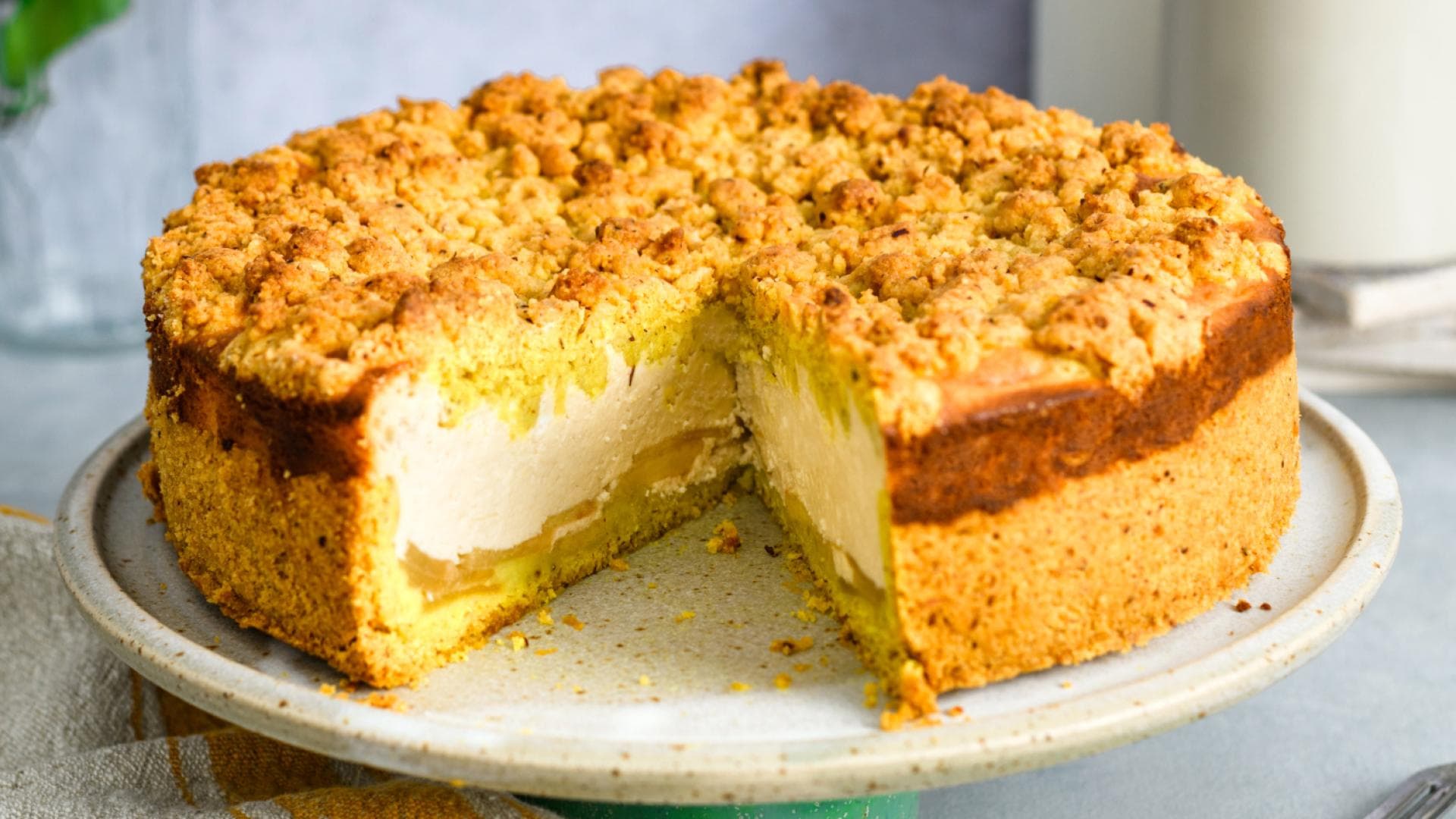 Käsekuchen mit Apfel 