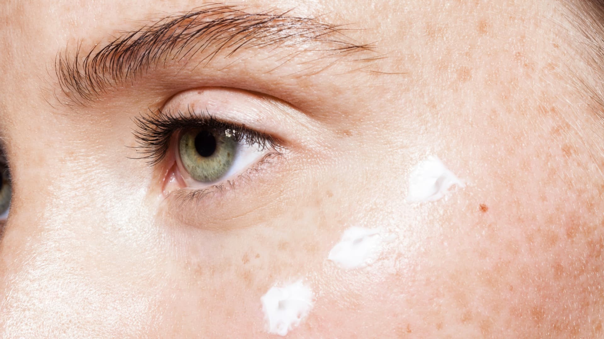 Augencreme gegen Augenringe