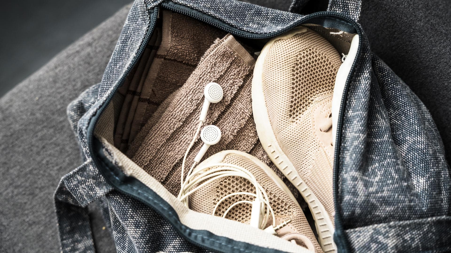 Sportsachen waschen aus der Tasche