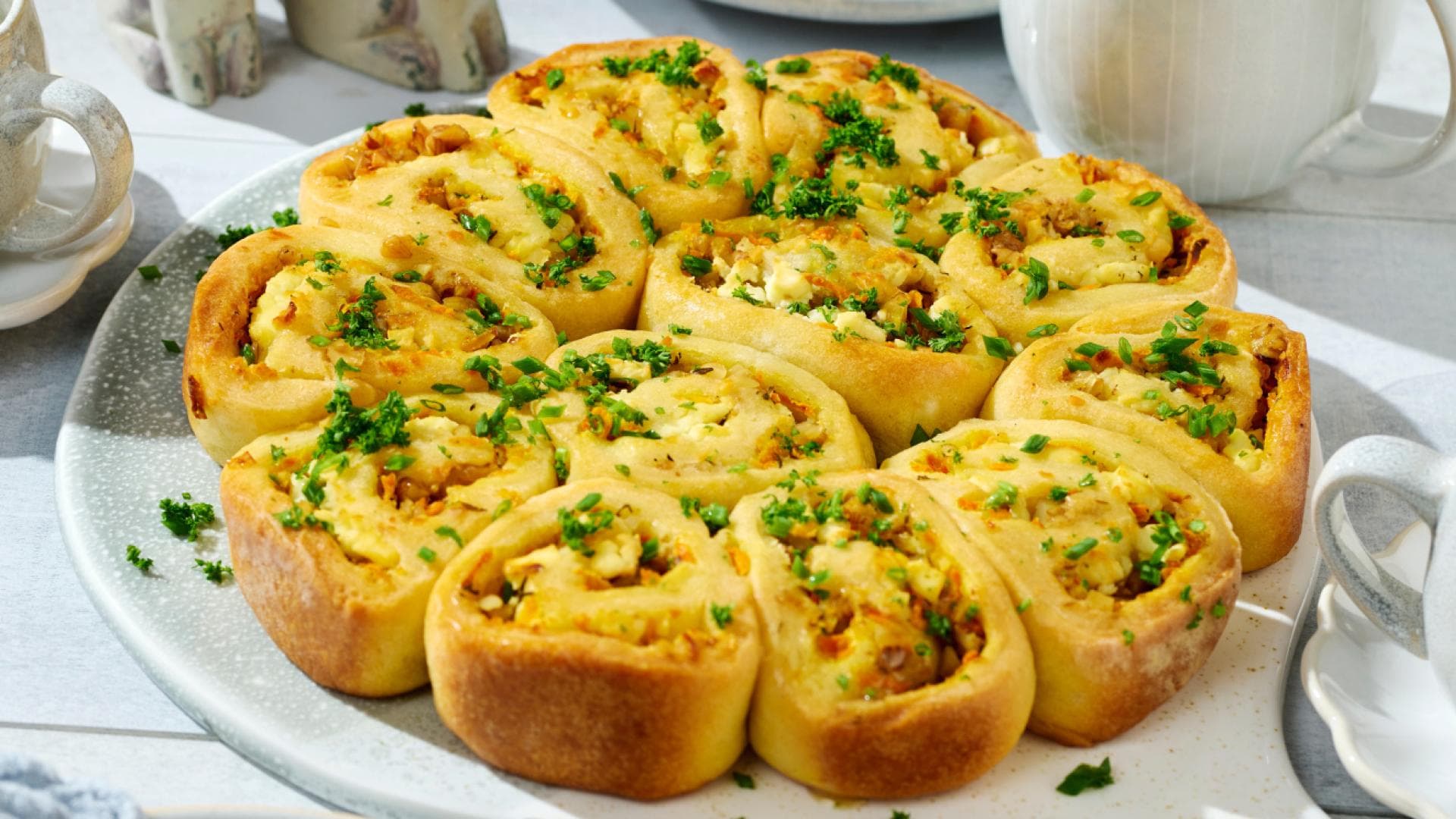 Gefüllte Quarkbrotschnecken