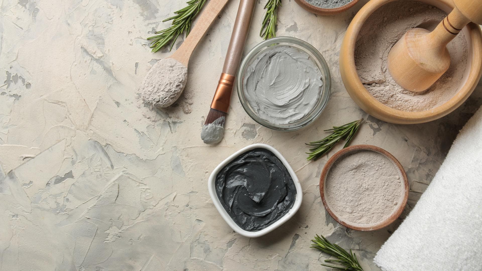 Heilerde-Maske selber machen 