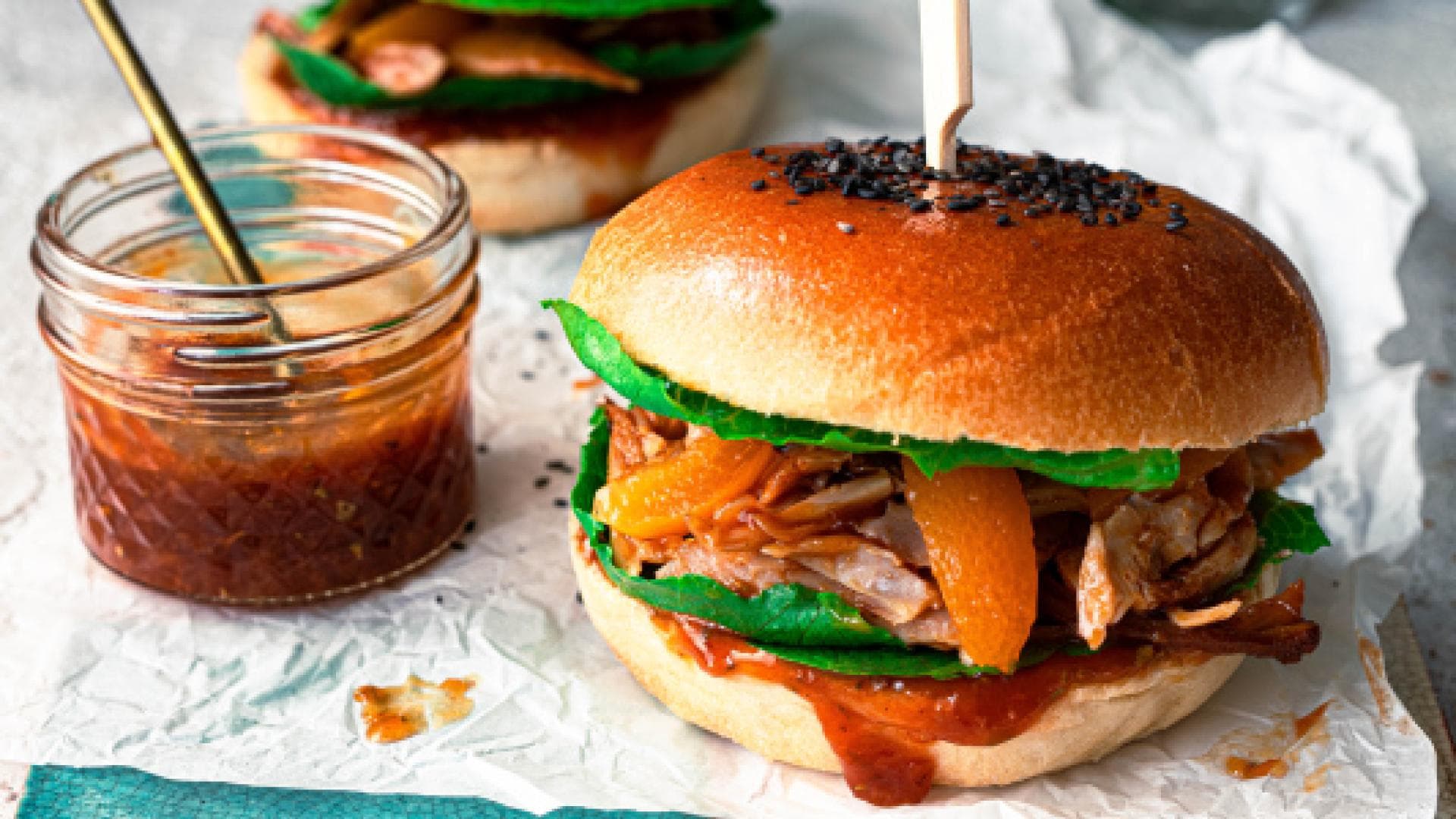 Pulled Chicken Burger