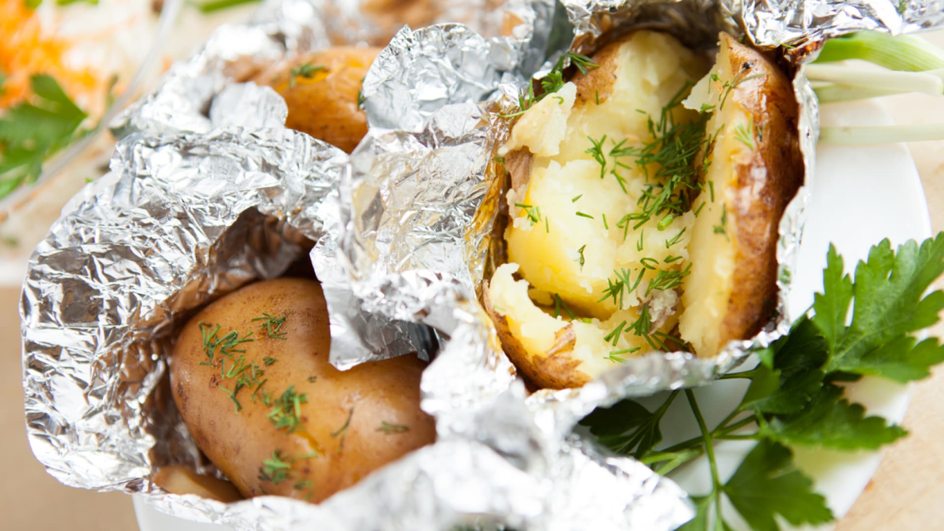 Gegrillte Folienkartoffel