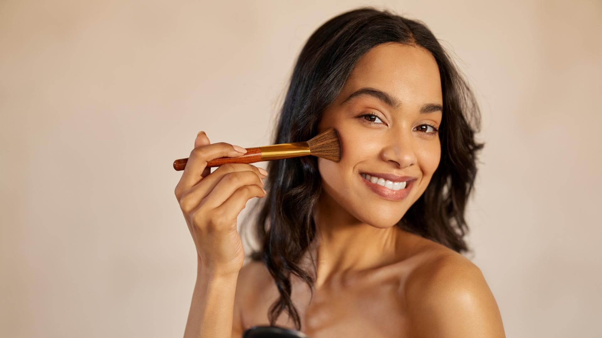 Bronzer richtig auftragen So geht's