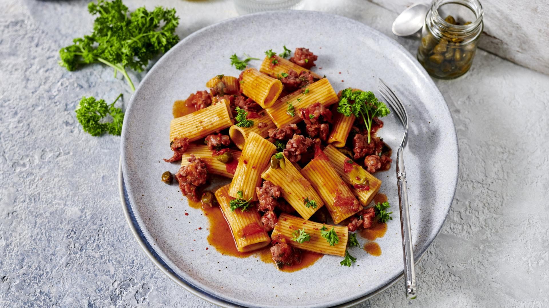 Rigatoni al Ragu di Salsiccia