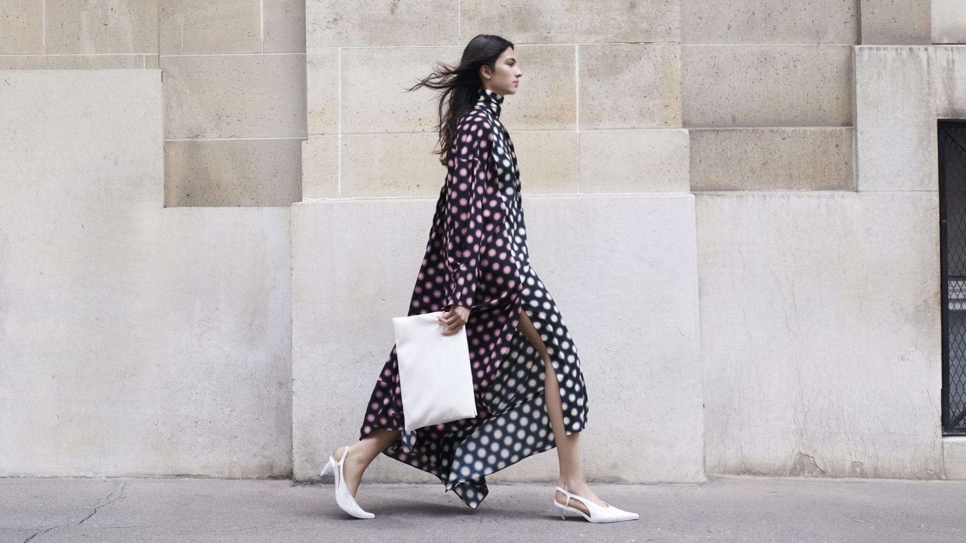 Die H&M STUDIO A/W 24 Kollektion ist gerade bei H&M erschienen H&M STUDIO A/W 24 Kollektion von H&M