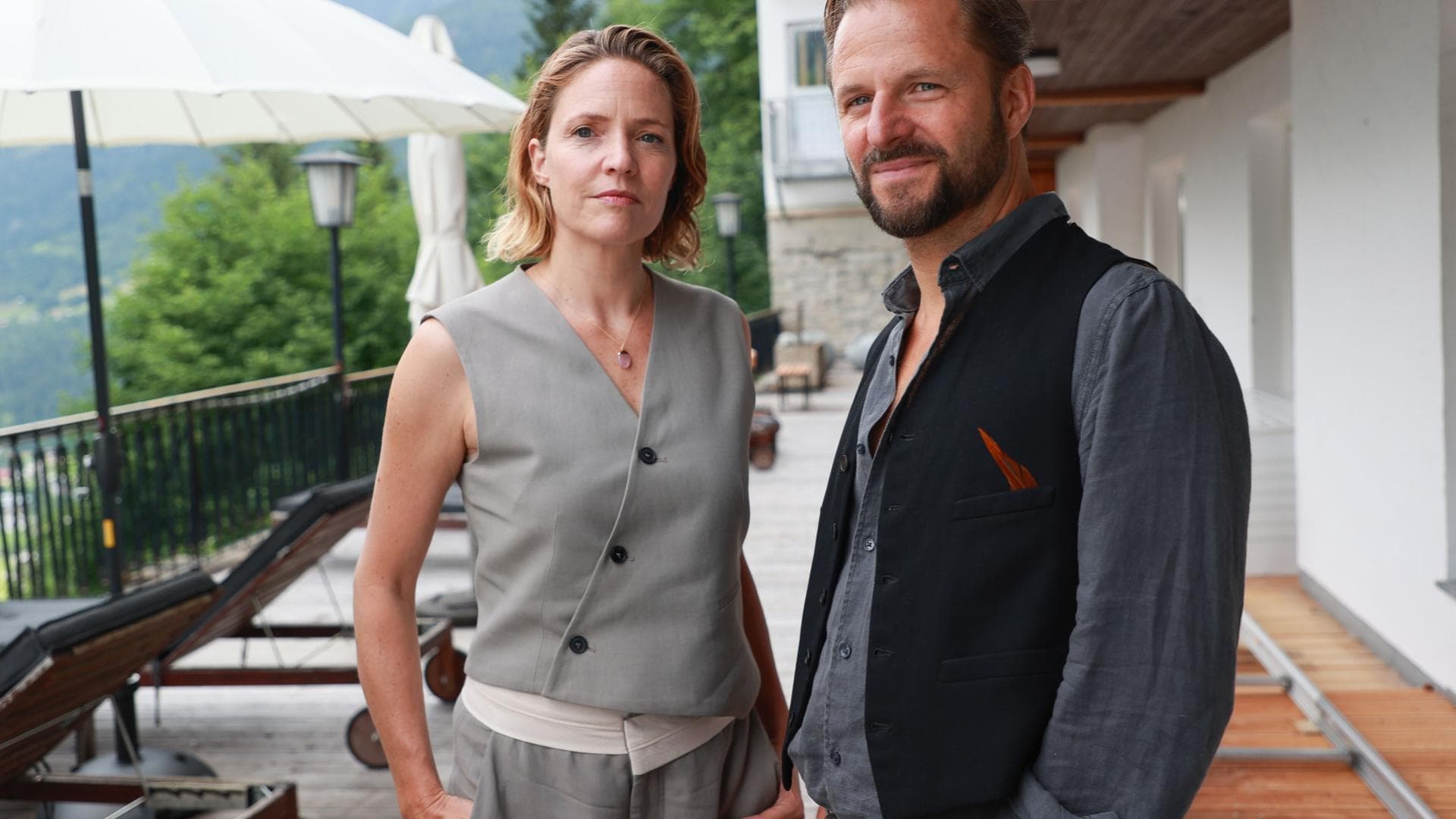 Patricia Aulitzky und Philipp Hochmair in "Der Geier - Die Tote mit dem falschen Leben"