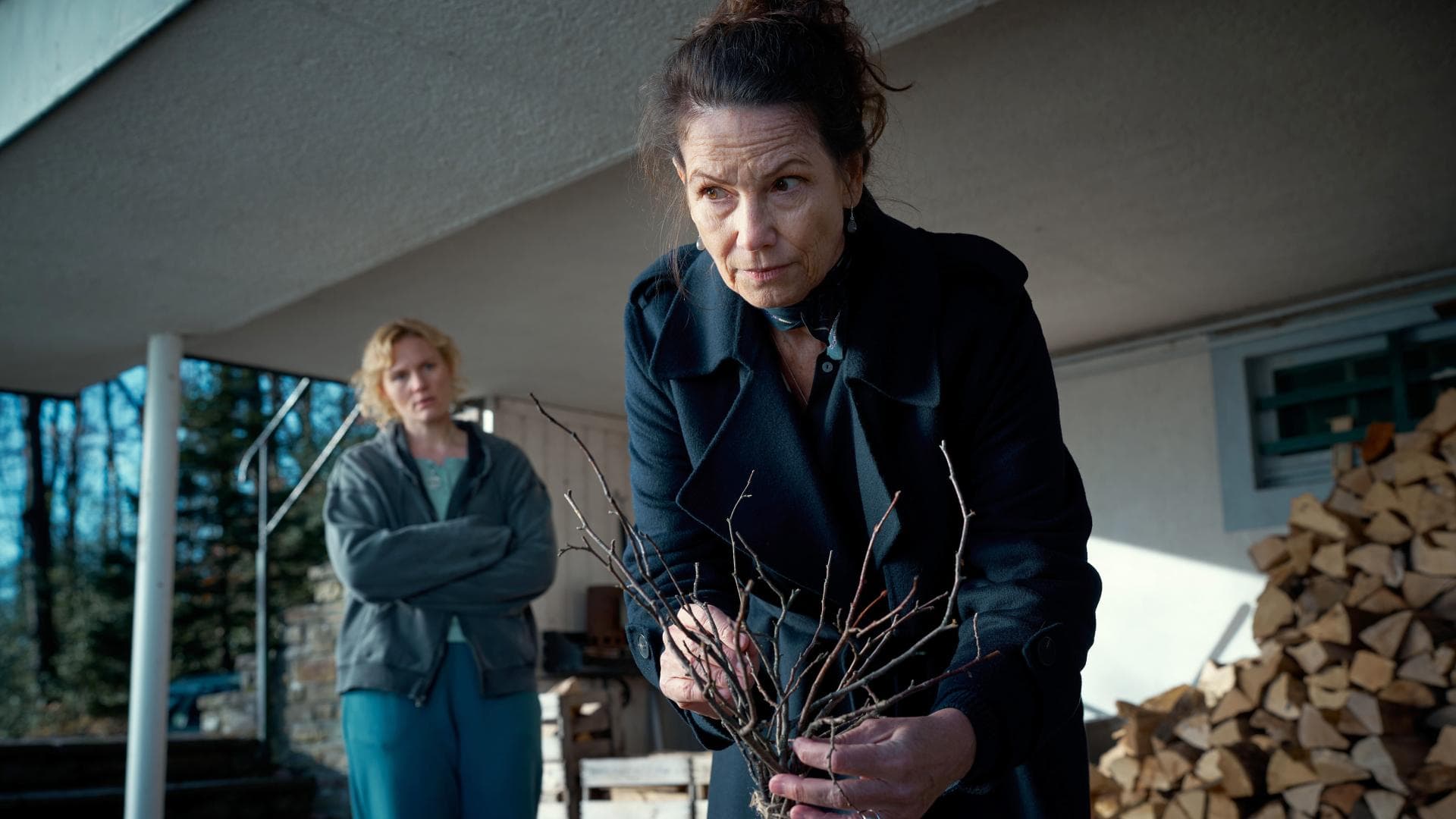 Sabine Vitua in "Wäldern – Das verschwundene Mädchen"