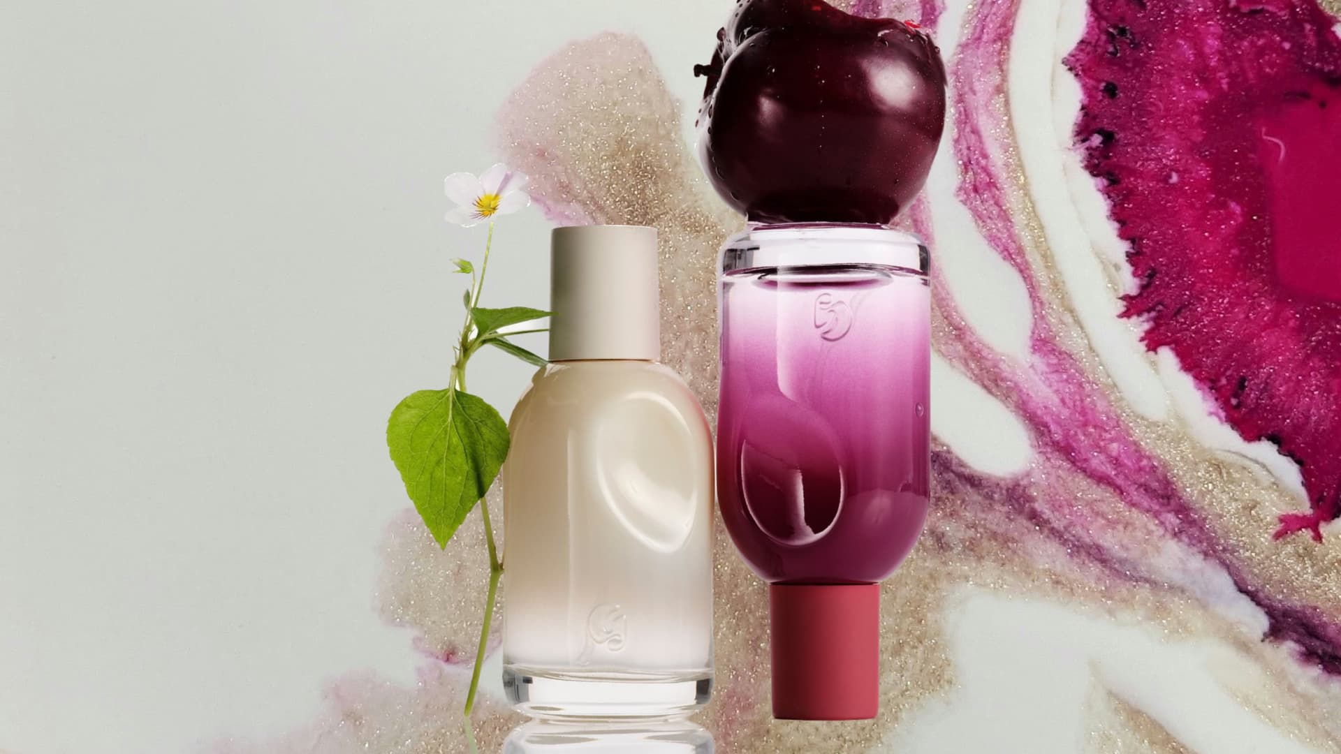 Die neuen Glossier-Parfums You Rêve und You Doux