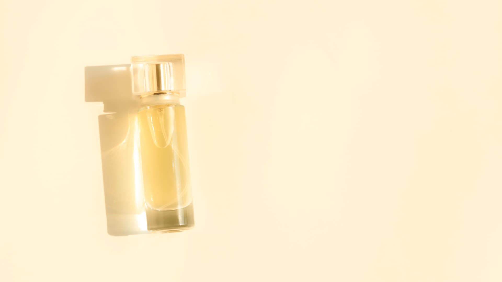 Für unterwegs abgefülltes Parfum