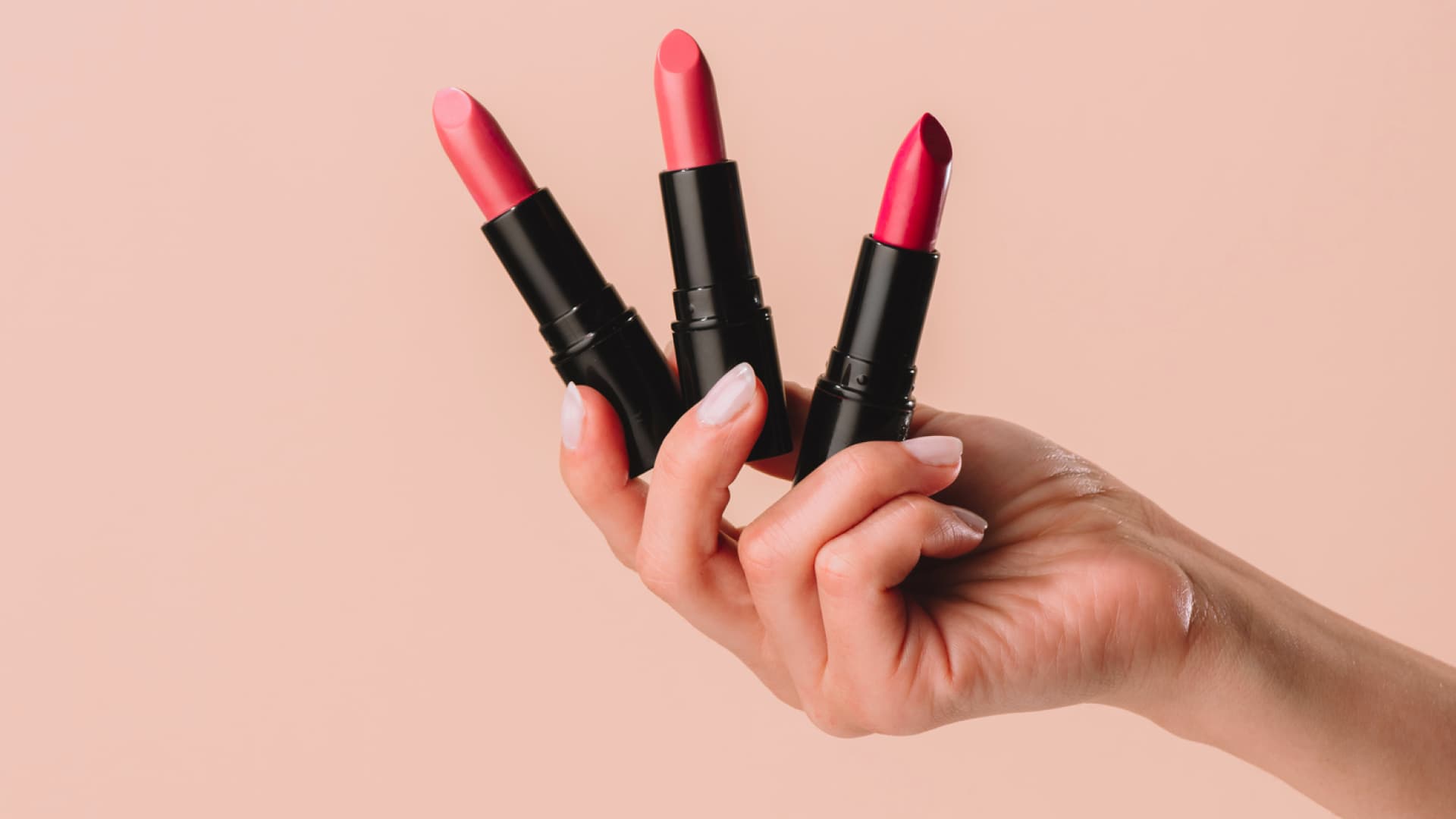 Lippenstifte, die jünger machen