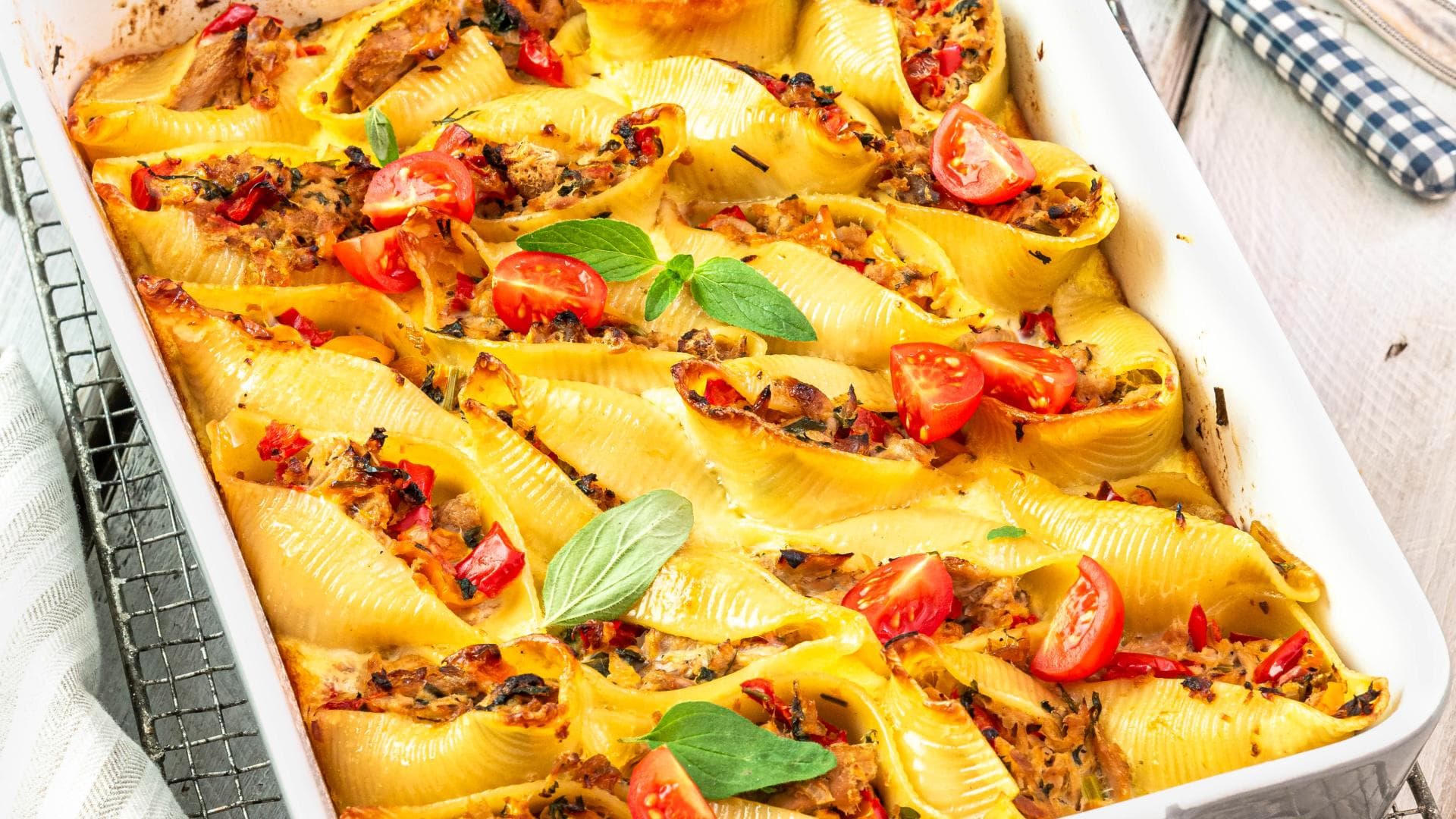 Muschelnudel-Gratin mit Thunfisch-Füllung