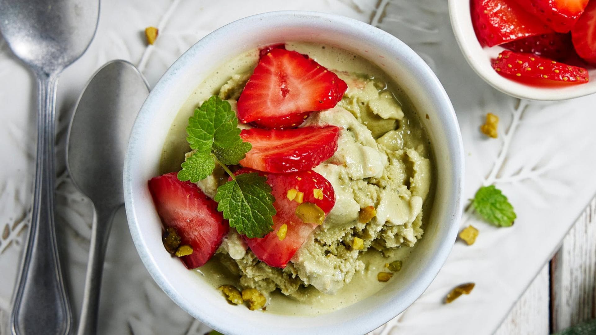 Matcha-Pistazien-Eis