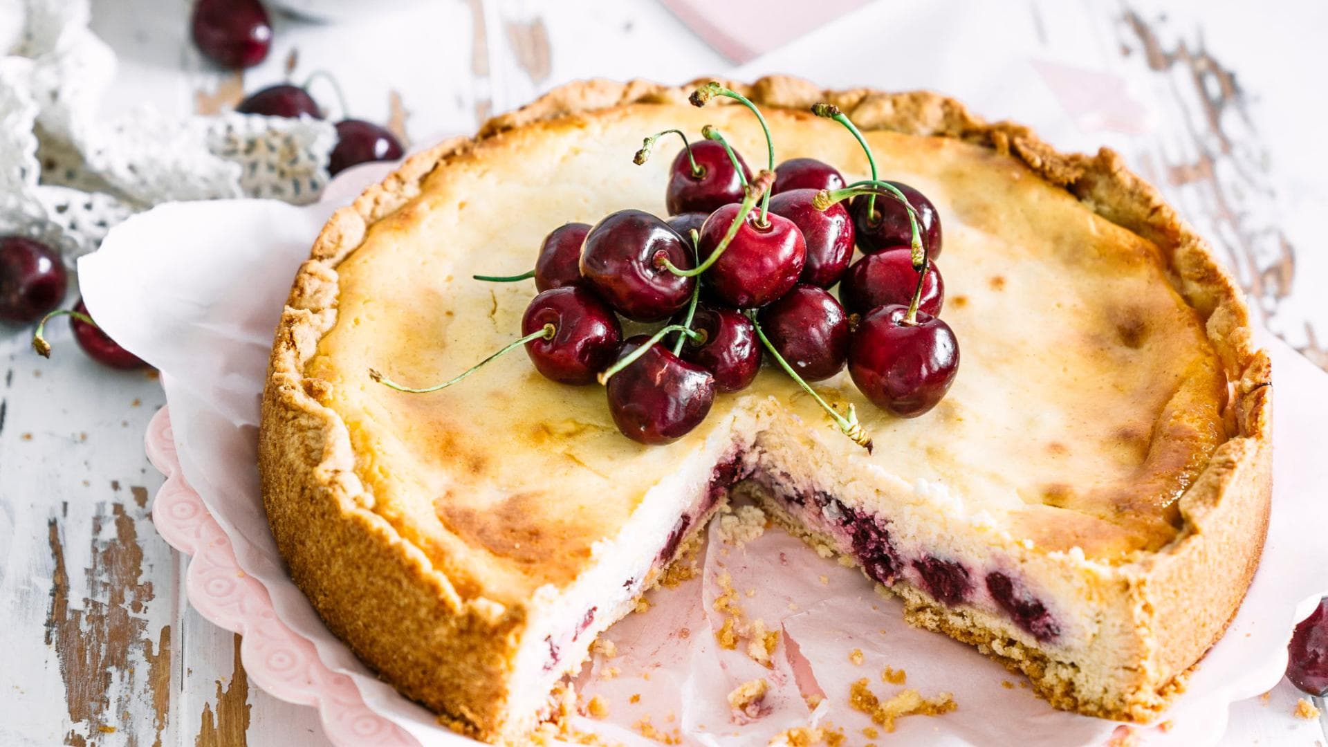 Käsekuchen mit Sauerkirschen 