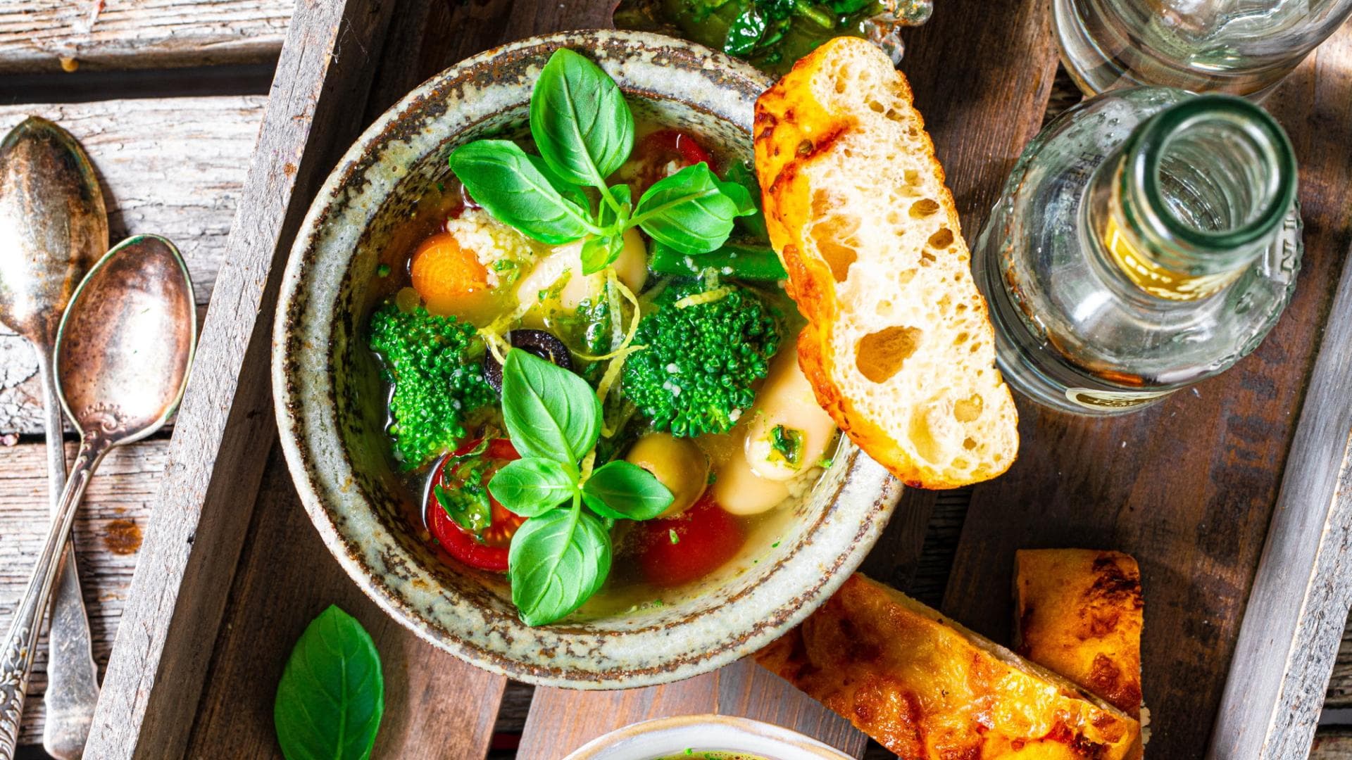 Sommerliche Minestrone 