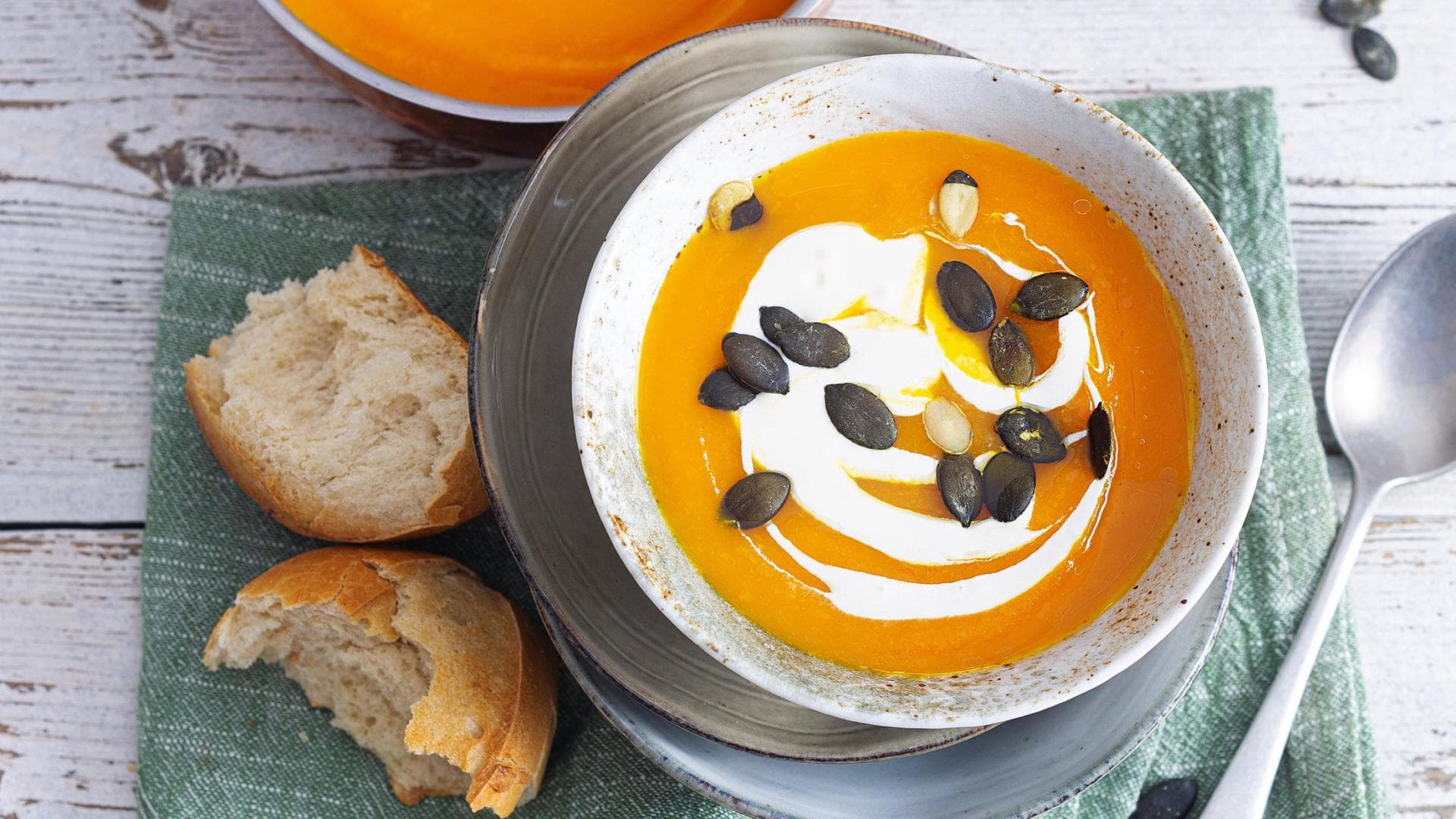 Kürbis-Pastinaken-Cremesuppe 