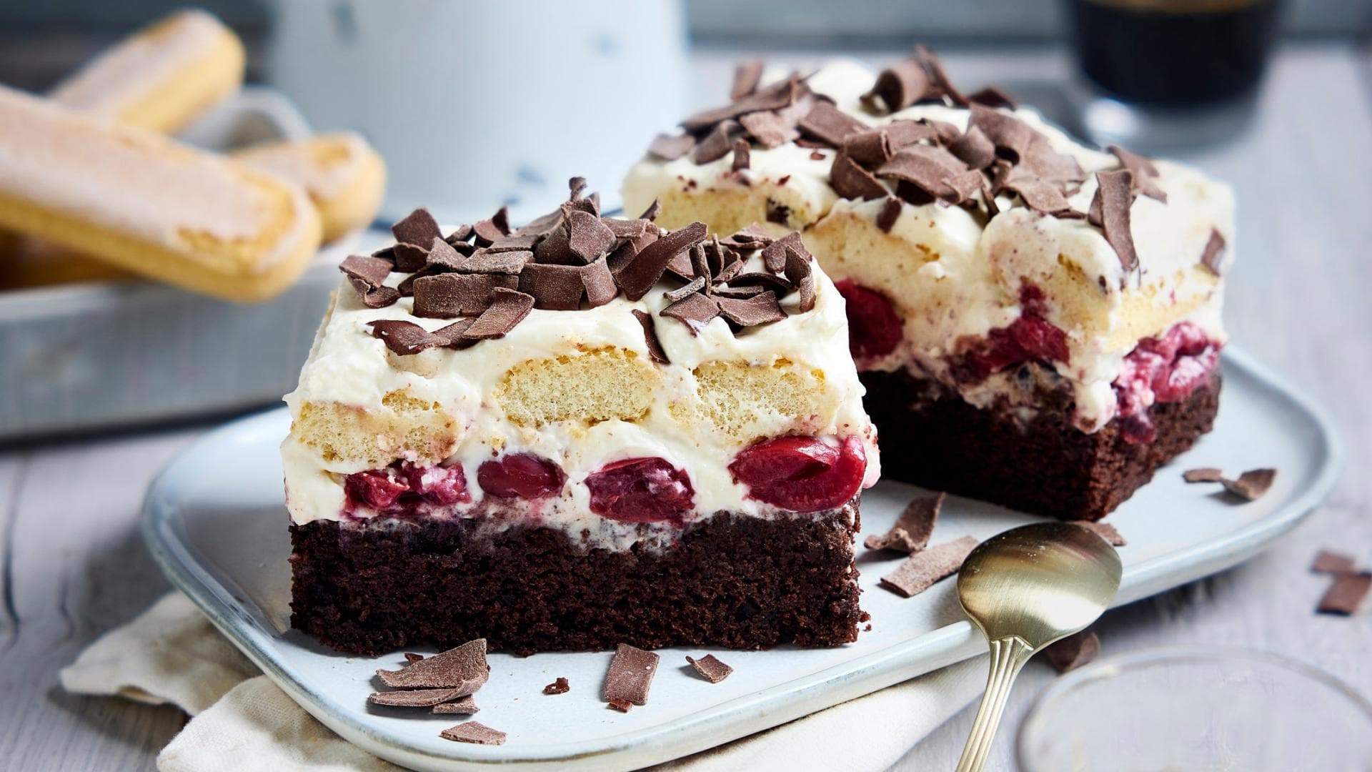 Kaffee-Kirsch-Schnitten 