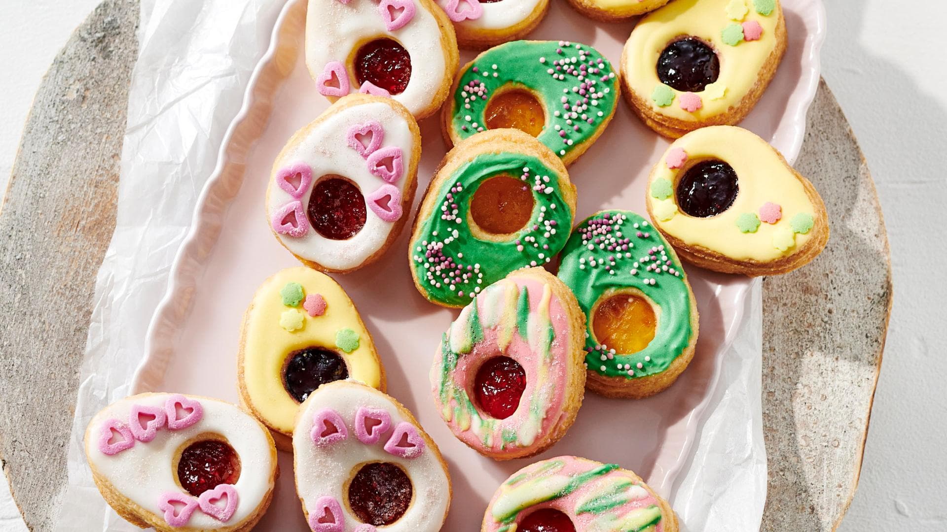 Bunte Ostereier-Kekse 