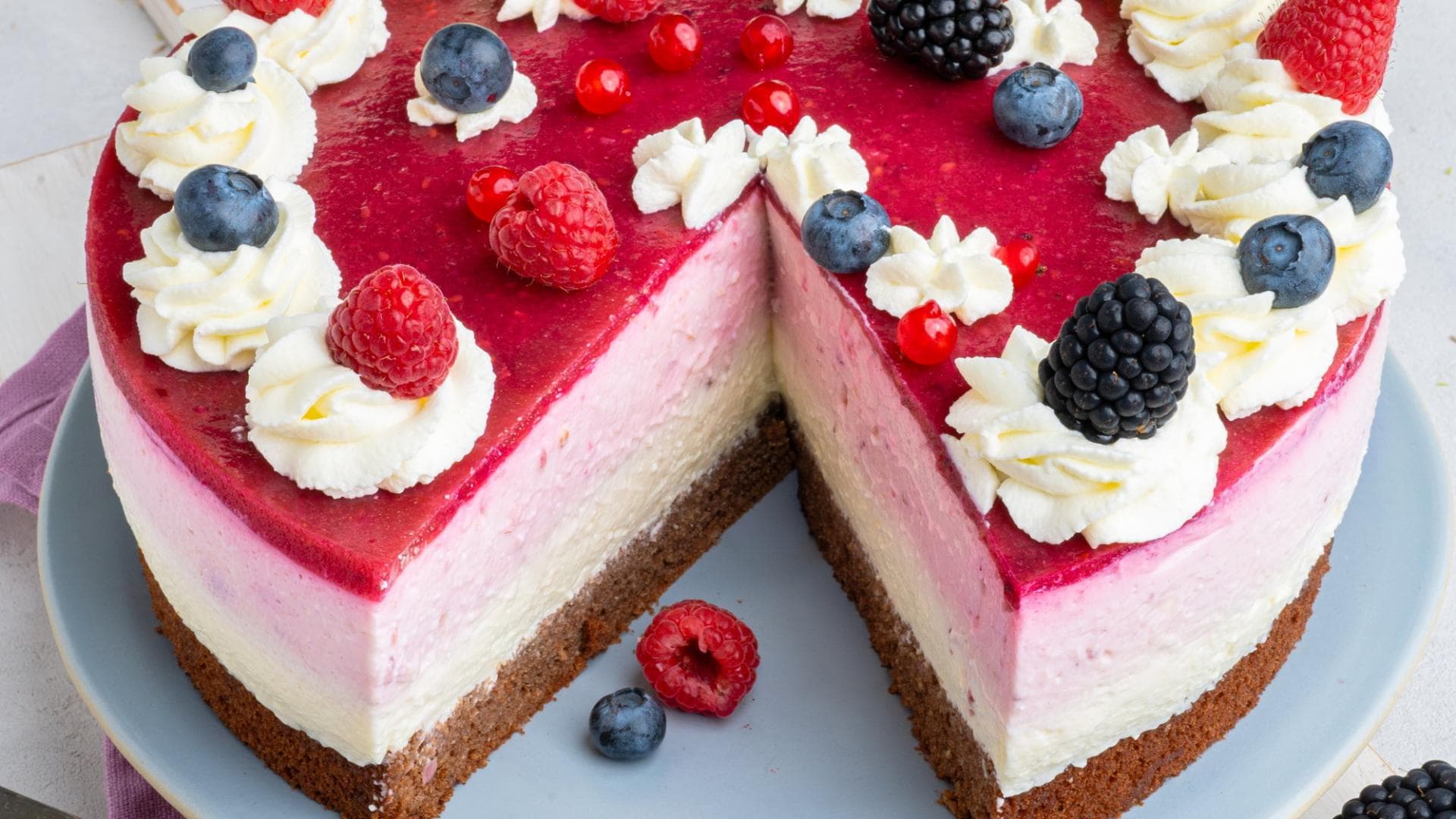 Beeren-Joghurt-Torte 