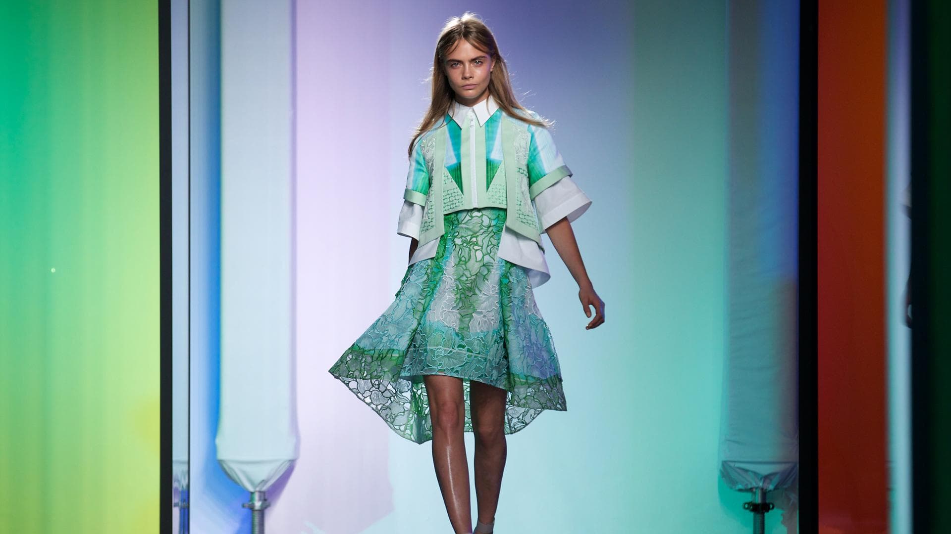 Cara Delevigne - Wir stellen Ihnen einige der ungewönlichsten Promi-Hypes in Sachen Mode vor