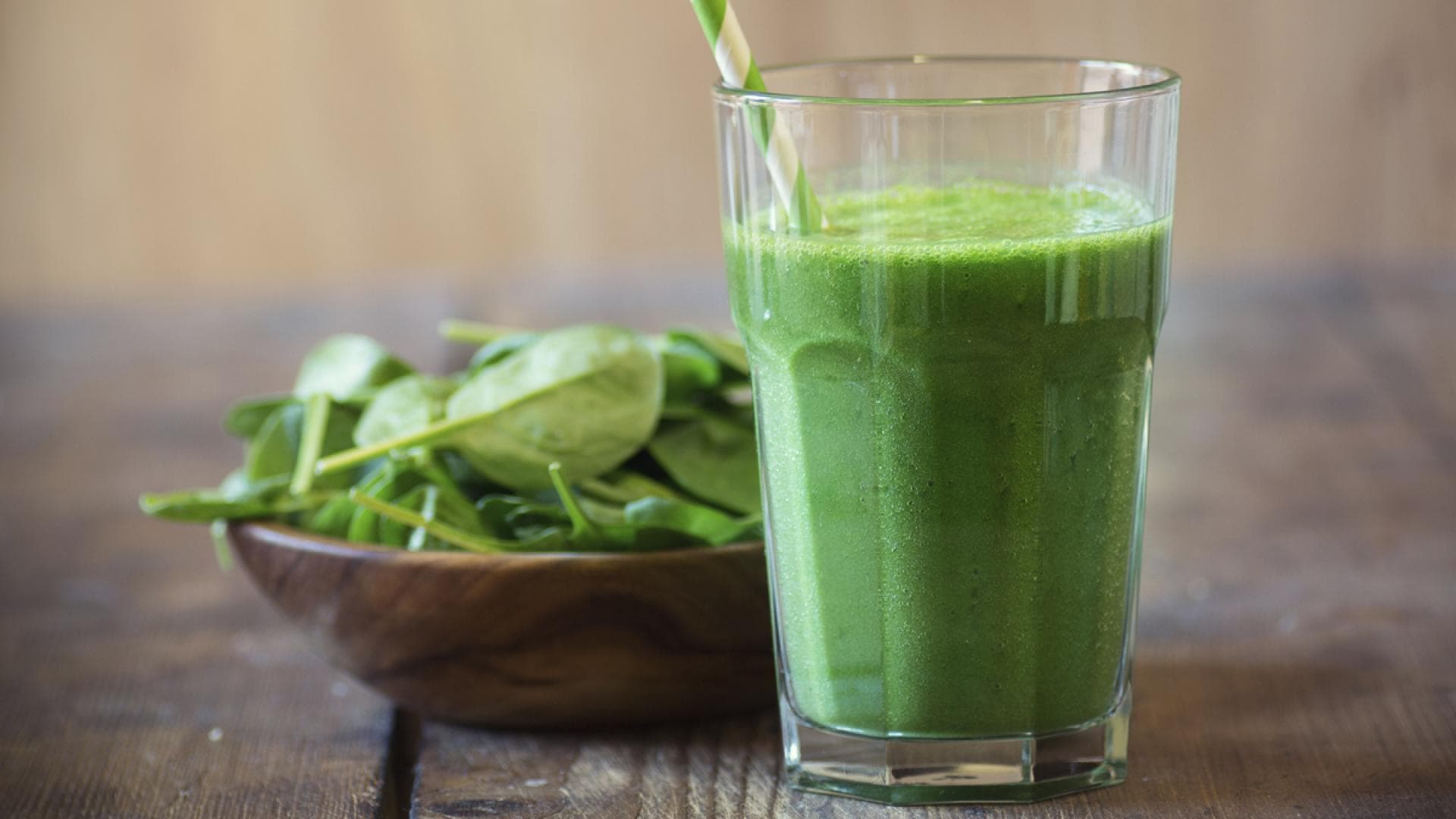Acai Limetten Shake - ein grüner Smoothie der schmeckt