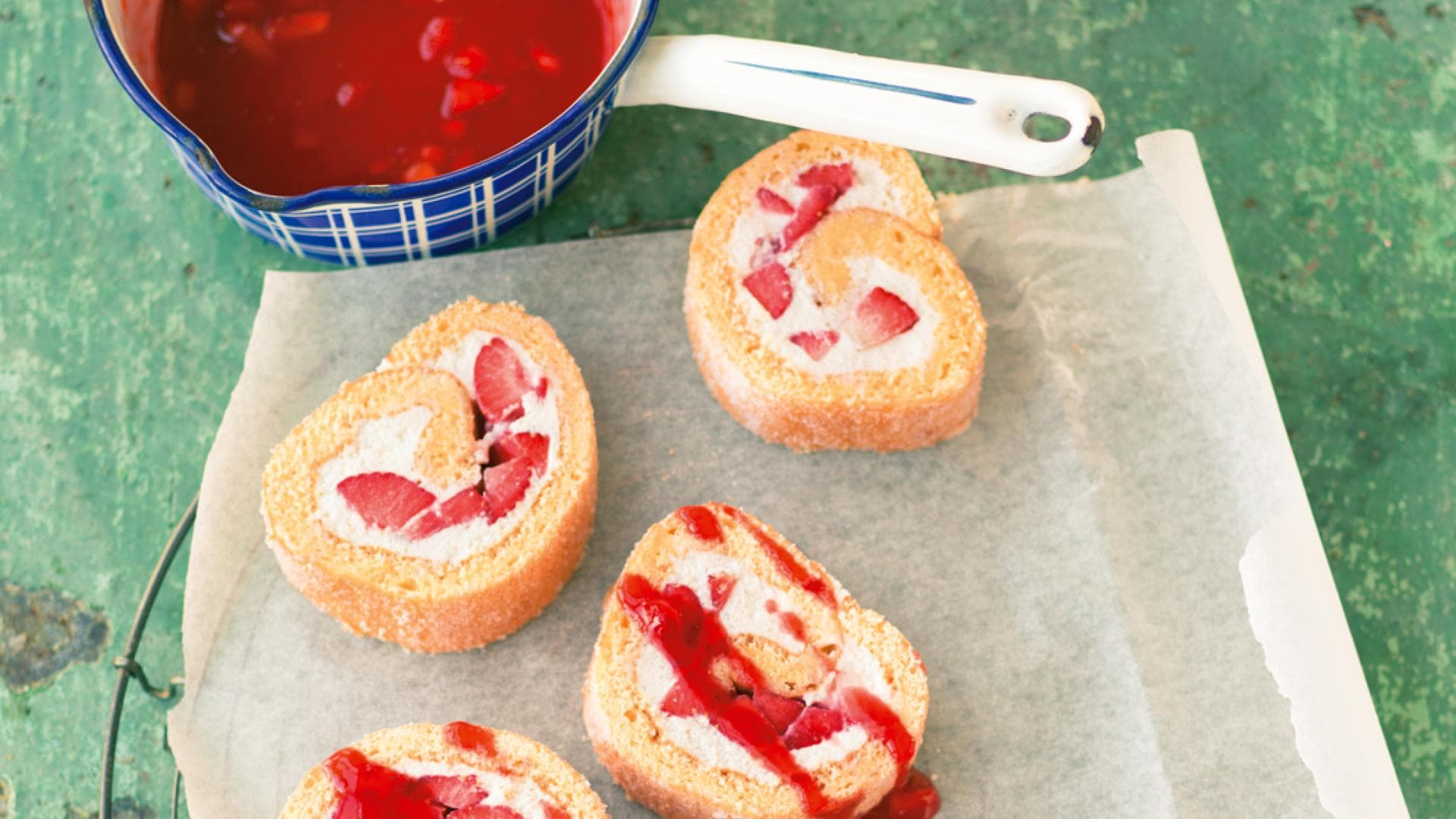 Backrezept für Erdbeerrolle