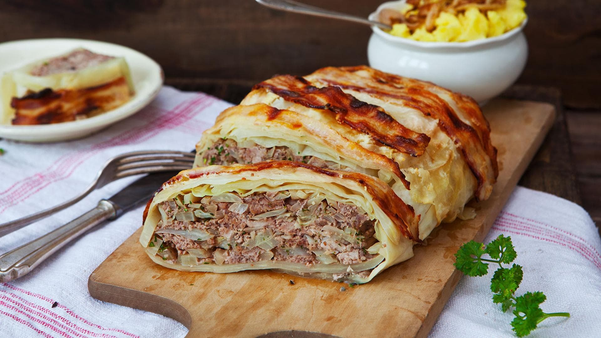 Hackbraten Rezept mit Weißkohl ganz einfach selber machen