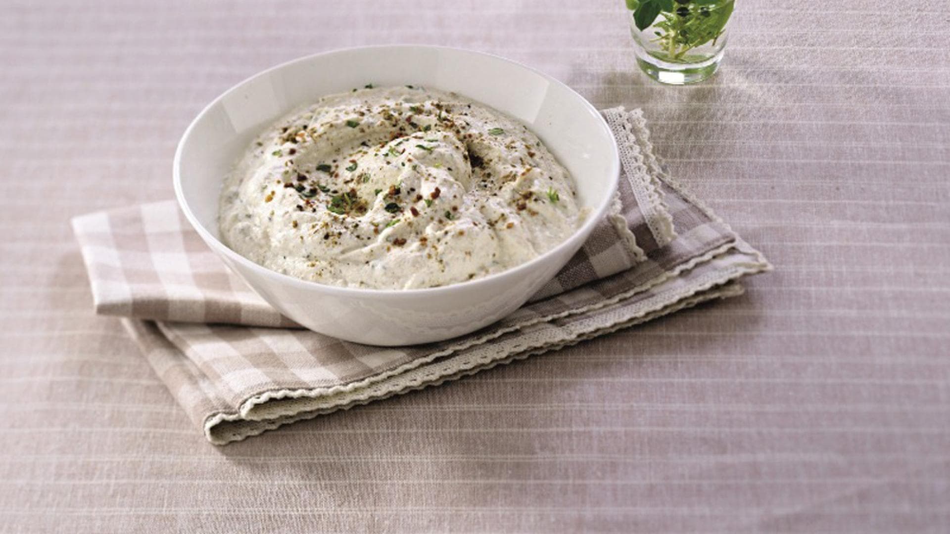 Italienische Kräutersoße