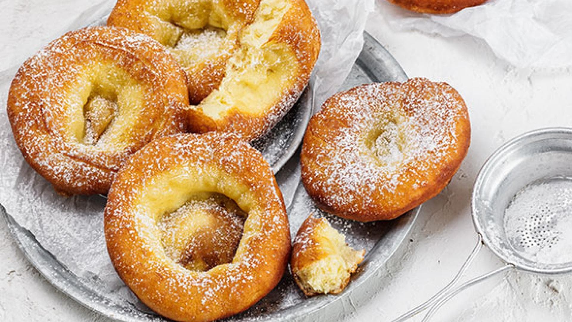 Kniekuechle Ausgezogene Bayerische Krapfen Rezept