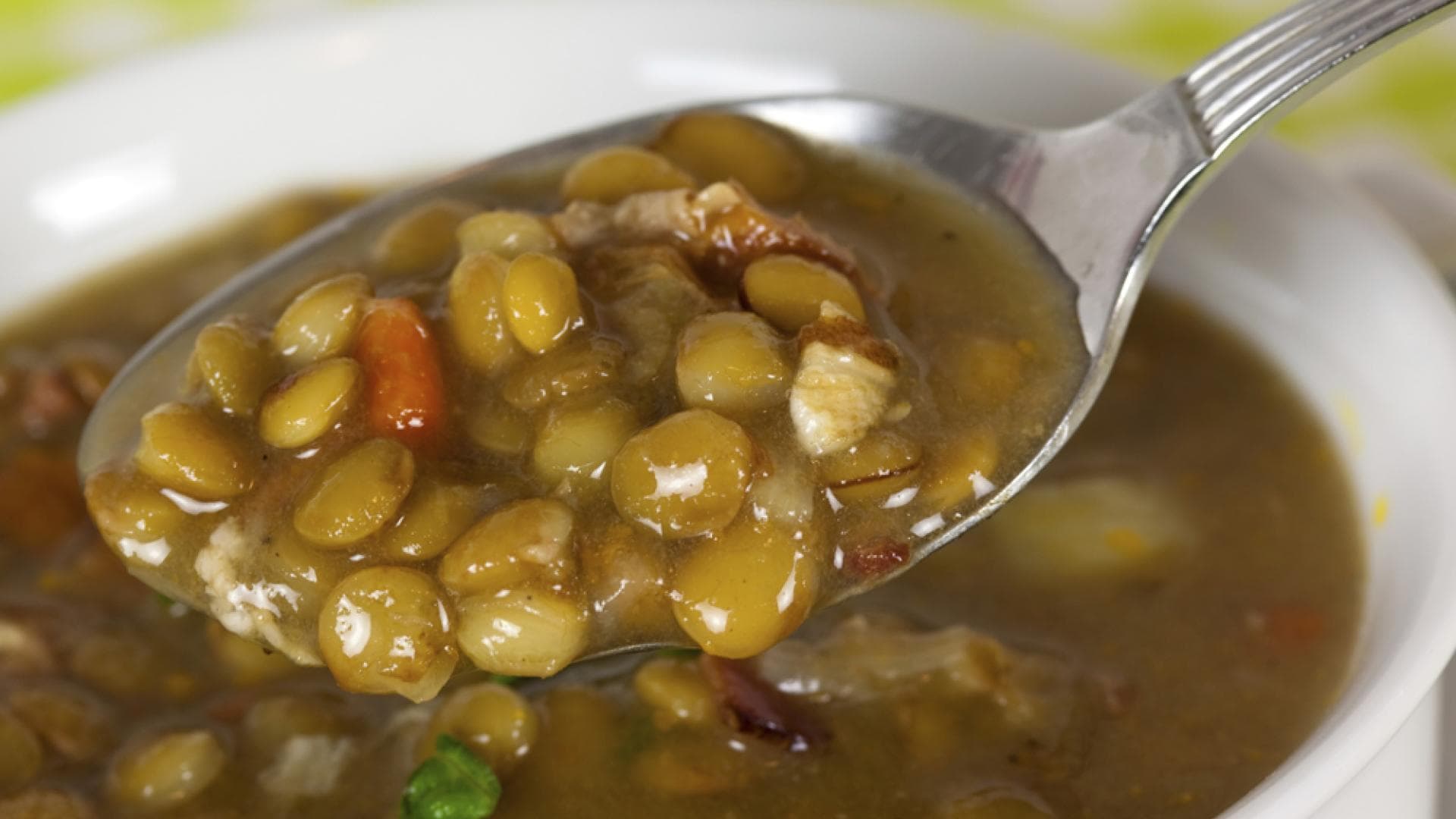 Linsensuppe - Leichte Suppen gegen schwere Kilos 