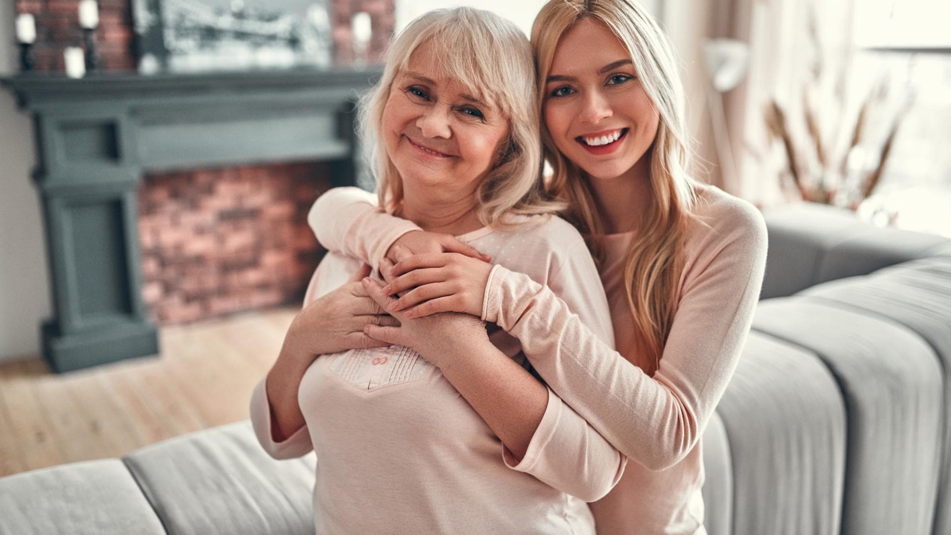 Tipps zum Muttertag: Mutter und Tochter