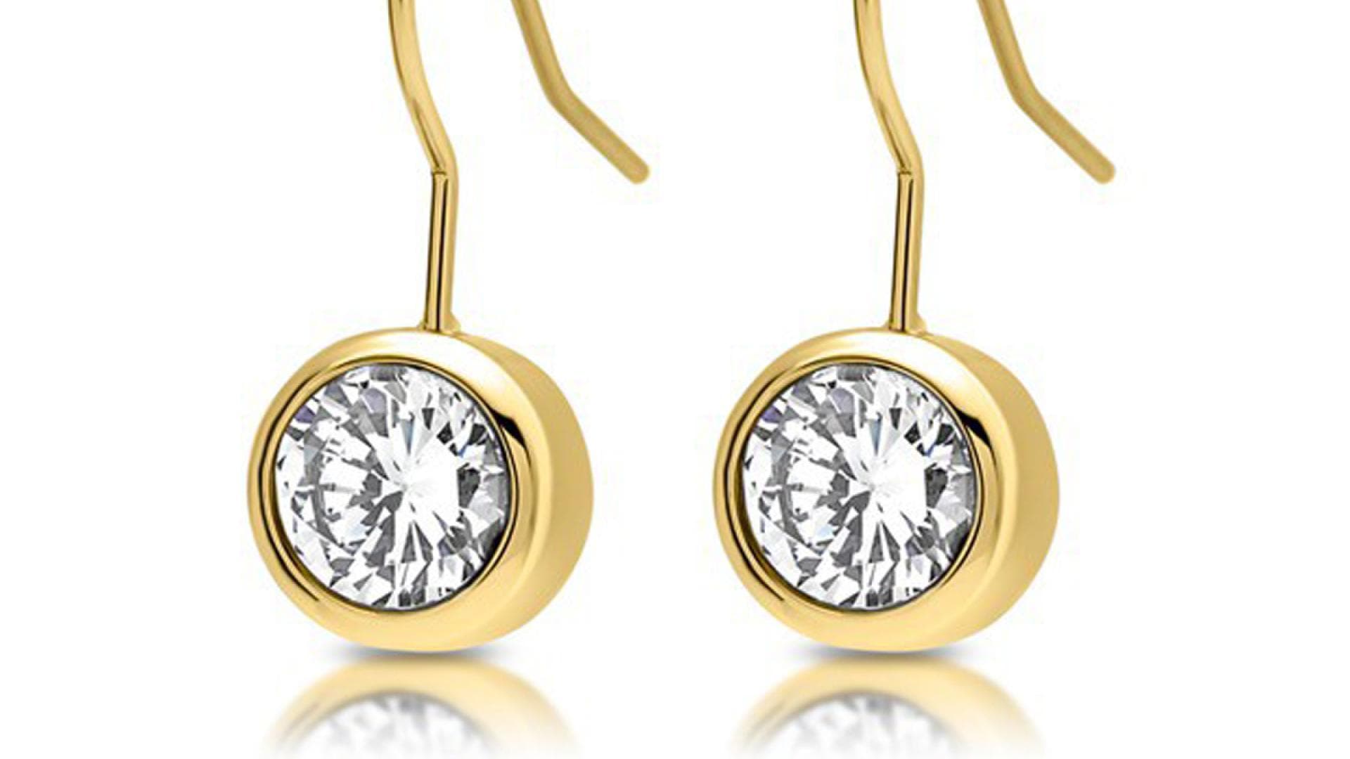 Schicker Ohrenschmuck aus Gold