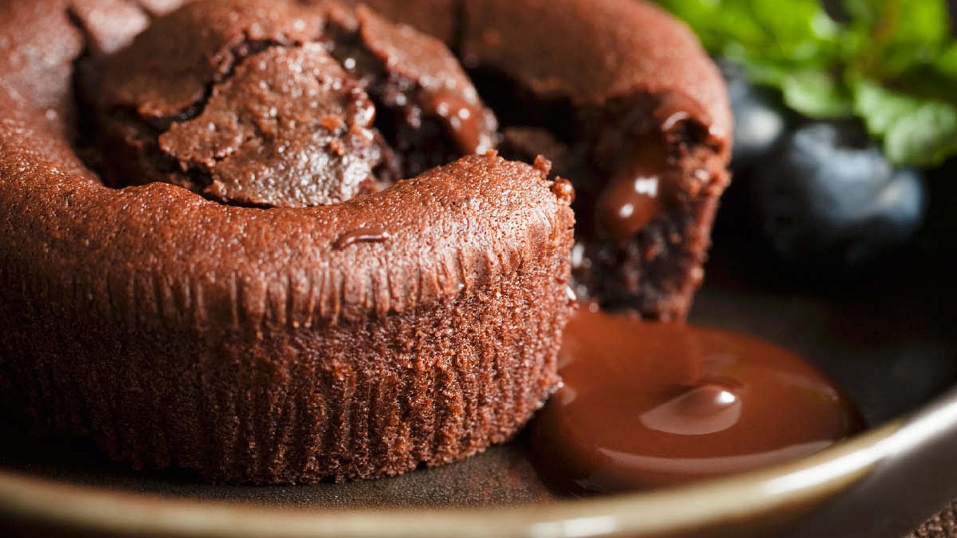 Schokoladenkuchen mit flüssigem Kern: Schokotörtchen