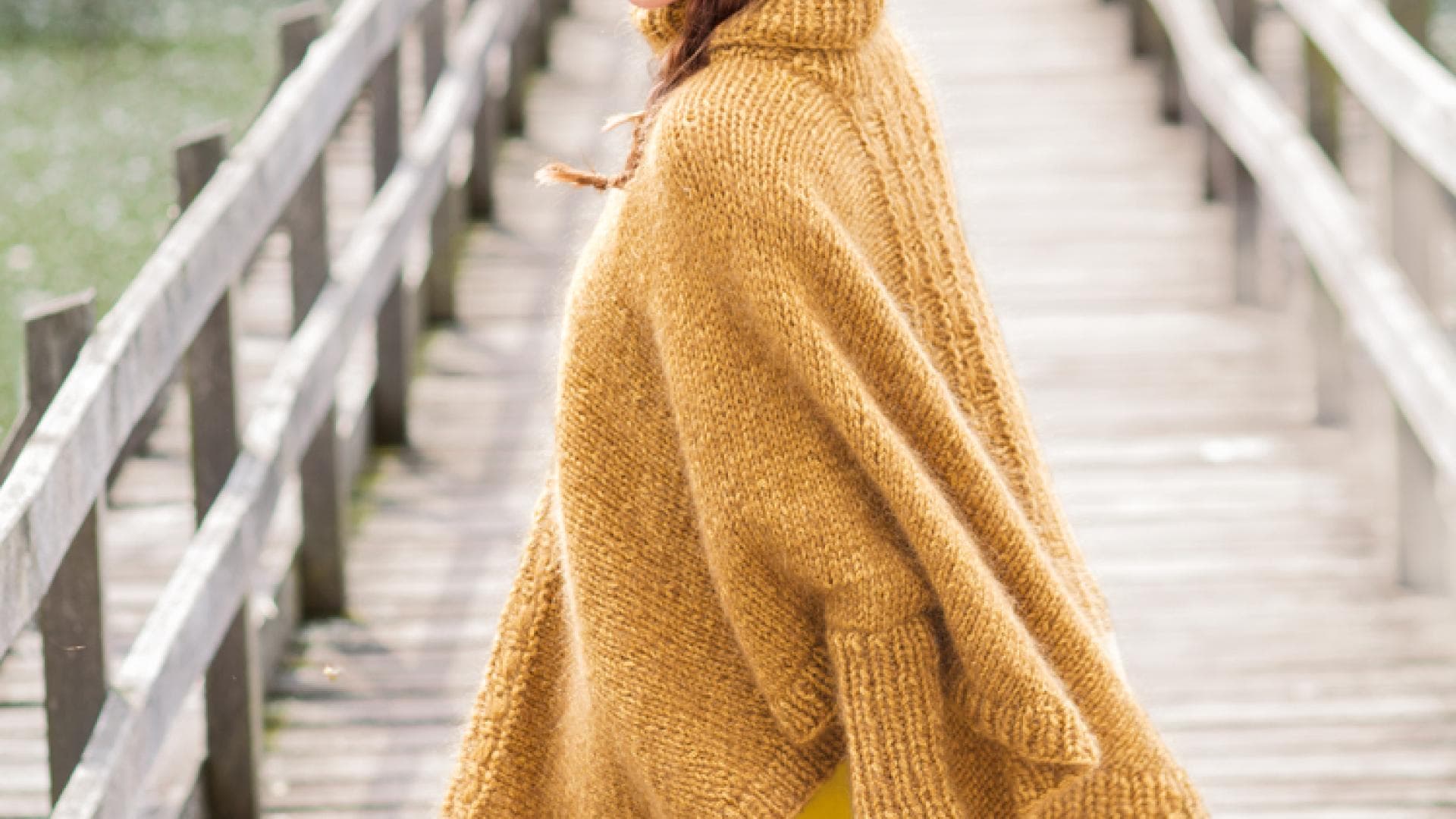 Stricken Heft 21/13: Poncho mit Rollkragen