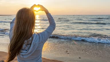 Frau am Meer