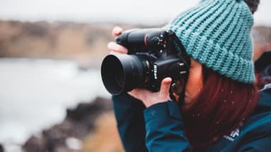 Frau fotografiert