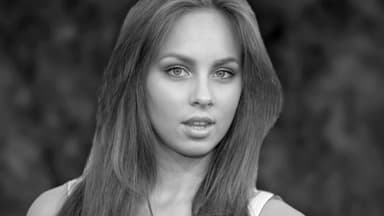 Kasia Lenhardt