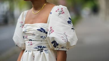 Kleid Puffärmeln