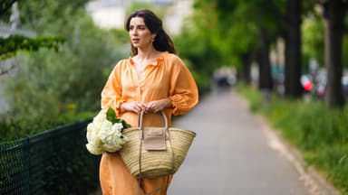 Frau Streetstyle Kleid 