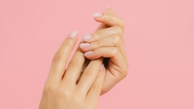 Porcelain Nails 