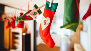 Gebastelter Adventskalender aus Filz