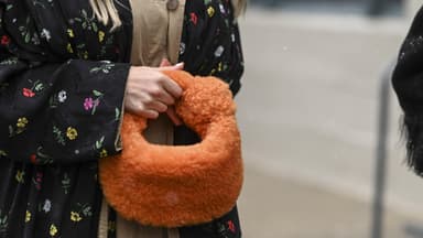 Handtasche