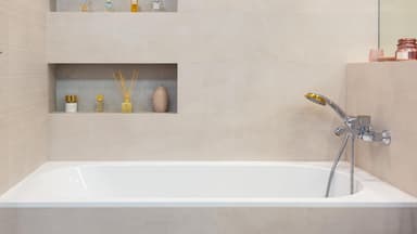 Badewanne putzen 