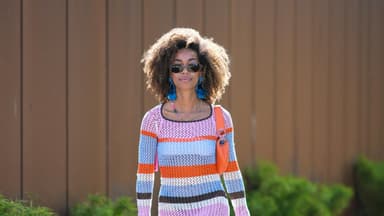 Kleid mit Mesh 