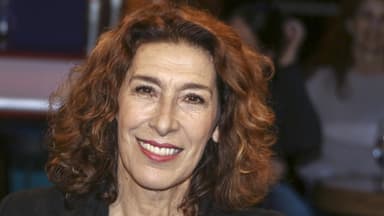 Adele Neuhauser