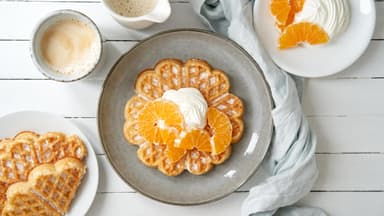 Buttermilch-Orangen-Waffeln